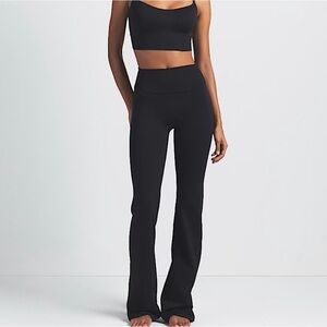 NikeSKIMS Matte High-Waisted Slim Flared Leggings